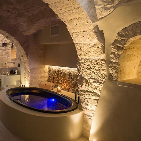 Bed and Breakfast La Mandorla Luxury Trullo Alberobello Exterior foto