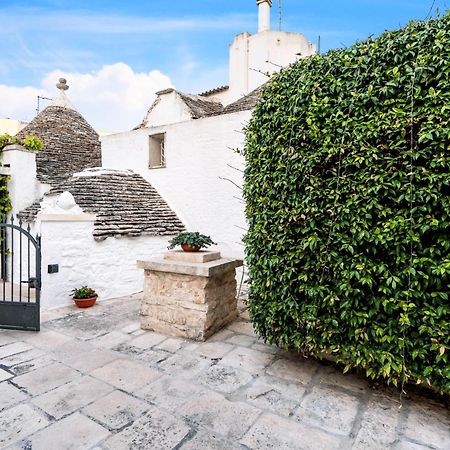 Bed and Breakfast La Mandorla Luxury Trullo Alberobello Exterior foto