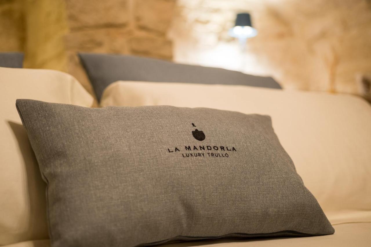Bed and Breakfast La Mandorla Luxury Trullo Alberobello Exterior foto