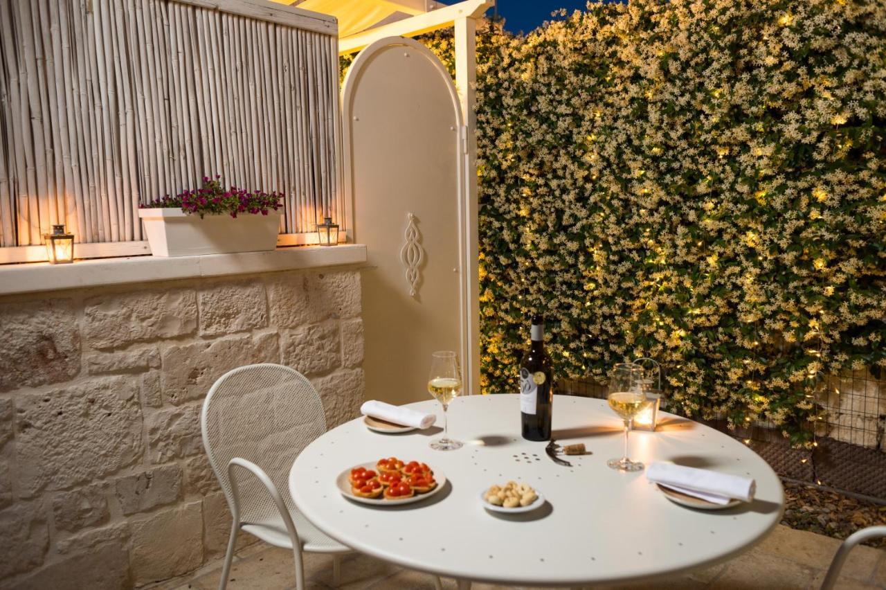 Bed and Breakfast La Mandorla Luxury Trullo Alberobello Exterior foto